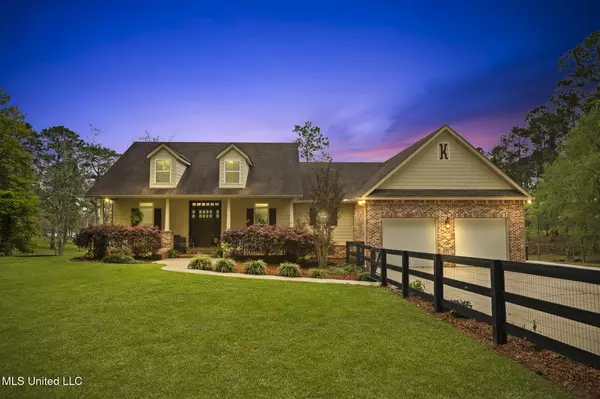 243 Lake Gary Road, Leakesville, MS 39451