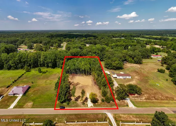 Byhalia, MS 38611,54 Shamrock Loop