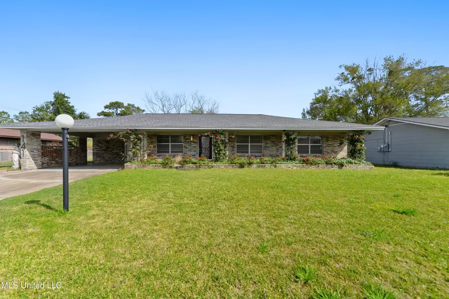 141 Gary Street, Gulfport, MS 39503