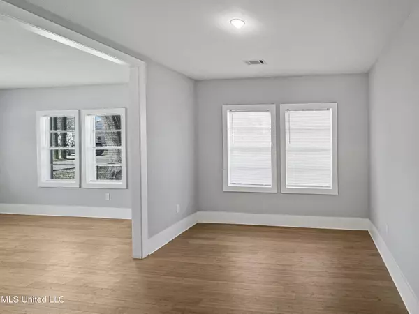 Picayune, MS 39466,221 S Curran Avenue