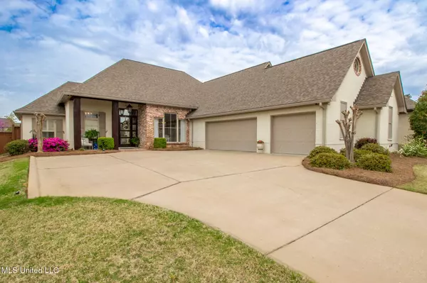 803 Onyx Place, Flowood, MS 39232