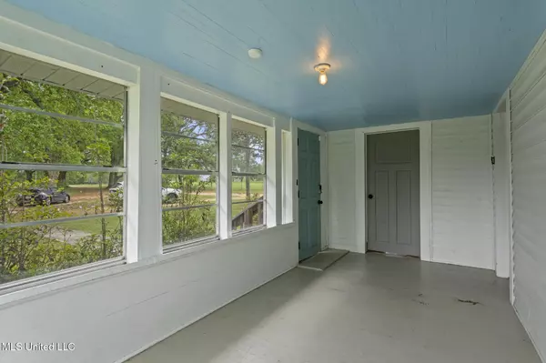 Poplarville, MS 39470,2910 Ms-53