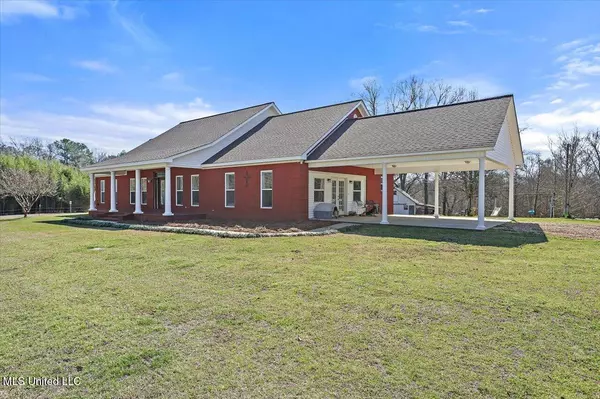 2099 E Franklin Street, Carthage, MS 39051
