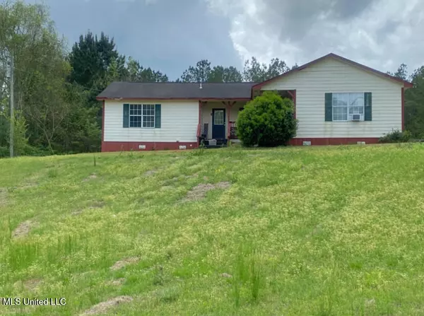 332333 Hudson Rd, Carthage, MS 39051