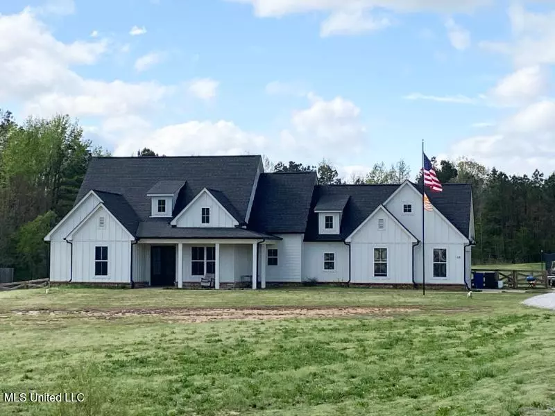 68 Belle Meade Rd Road, Holly Springs, MS 38635