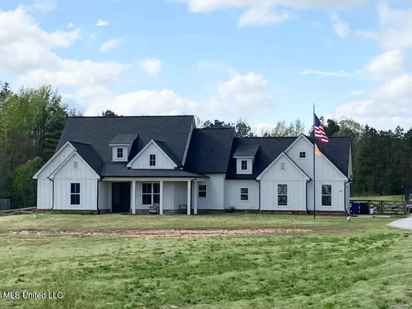 68 Belle Meade Rd Road,  Holly Springs,  MS 38635