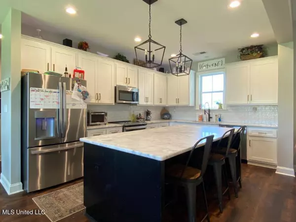 Holly Springs, MS 38635,68 Belle Meade Rd Road