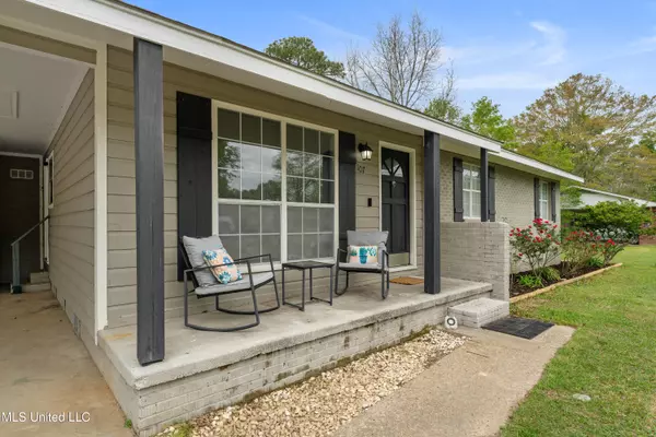 Petal, MS 39465,107 Forrest Drive