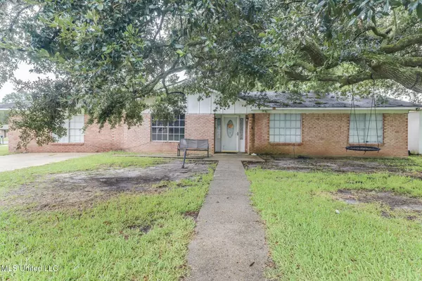 Pascagoula, MS 39581,3610 Alandale Street