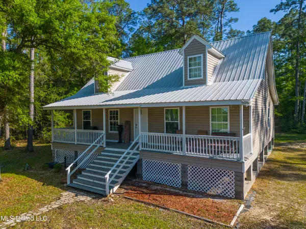 Pearlington, MS 39572,15007 Reynolds Road