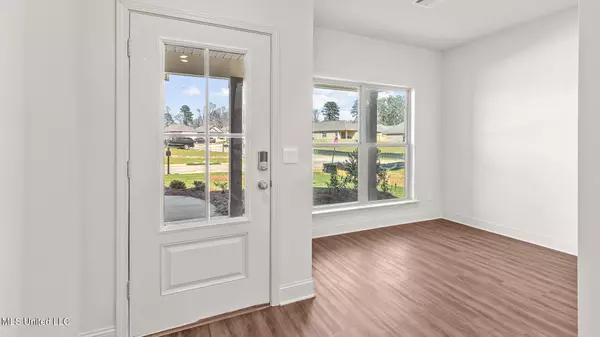 Pearl, MS 39208,546 Vista Pointe Dr