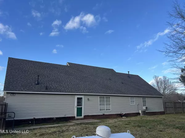 Sarah, MS 38665,1400 Hwy 4 West