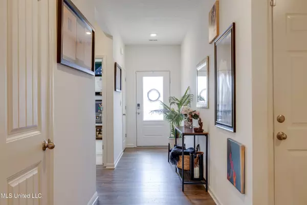 Southaven, MS 38671,8814 Ruth Ann Cove