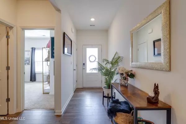 Southaven, MS 38671,8814 Ruth Ann Cove