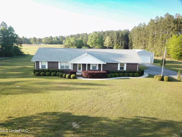 128 Ethans Trail, Lucedale, MS 39452