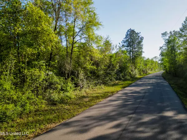 Walter Havard Road, Lucedale, MS 39452