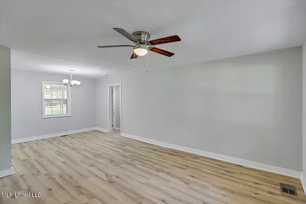 Jackson, MS 39211,1234 Adkins Blvd