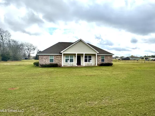105 Clifton Brown Road, Lucedale, MS 39452