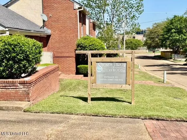 976 Garvin Street, Jackson, MS 39206