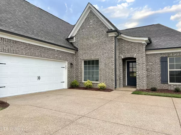 Hernando, MS 38632,2078 Legacy Lane