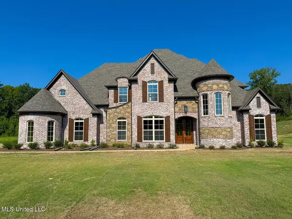 500 Poplar Lane, Holly Springs, MS 38635