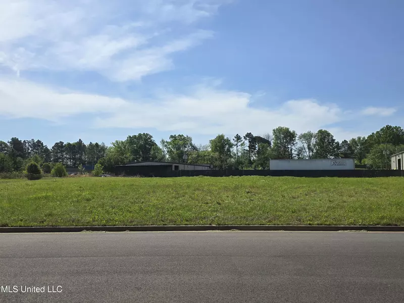 0 First Commercial Drive, Southaven, MS 38671