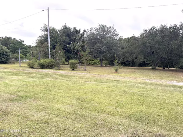 Pass Christian, MS 39571,9011 William Road