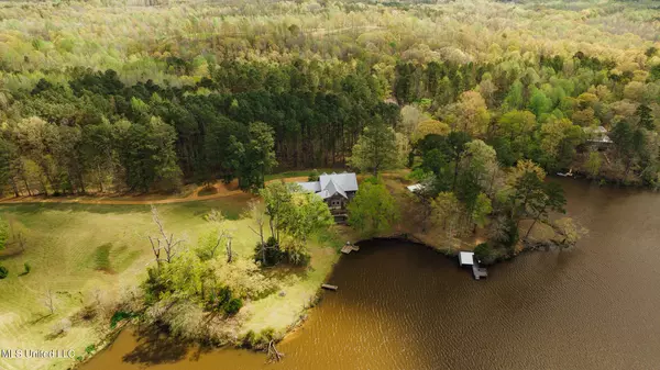 Carrollton, MS 38917,7289 County Road 53