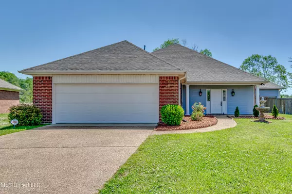 26 Old Bridge Cove, Byram, MS 39272
