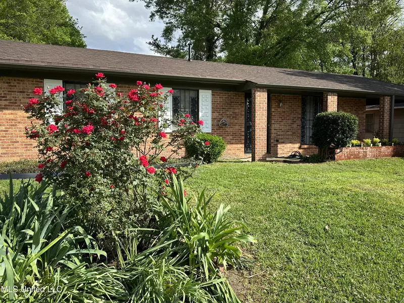 138 William Mckinley Circle, Jackson, MS 39213