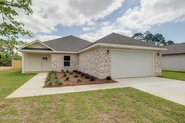 Ocean Springs, MS 39564,3224 N 9th Street