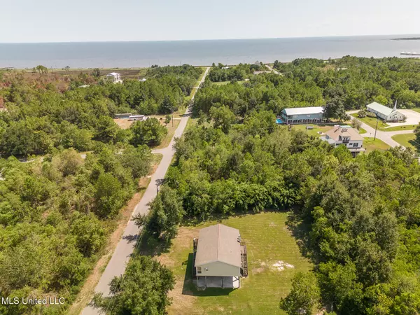 5163 Forrest Avenue, Bay Saint Louis, MS 39520