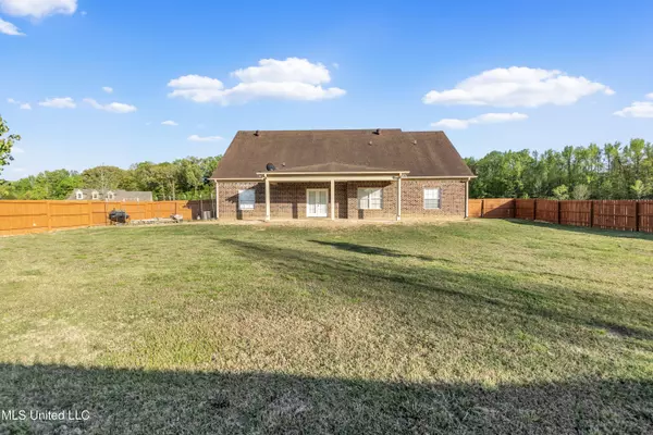 Nesbit, MS 38651,2585 Rodeo Way