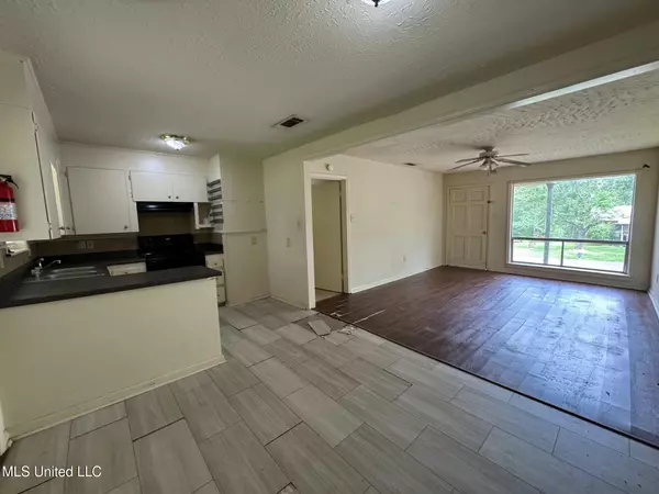 Pearl, MS 39208,4137 Shelton Street