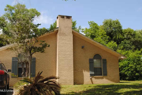 181 Brady Drive, Biloxi, MS 39531