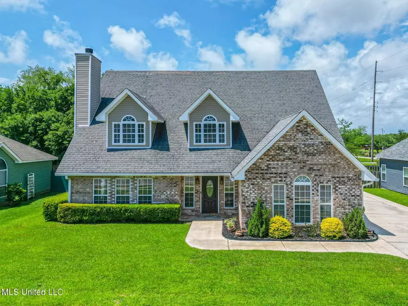 2 Pecan Lane, Long Beach, MS 39560