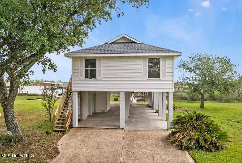 Pass Christian, MS 39571,133 Pinecrest Drive