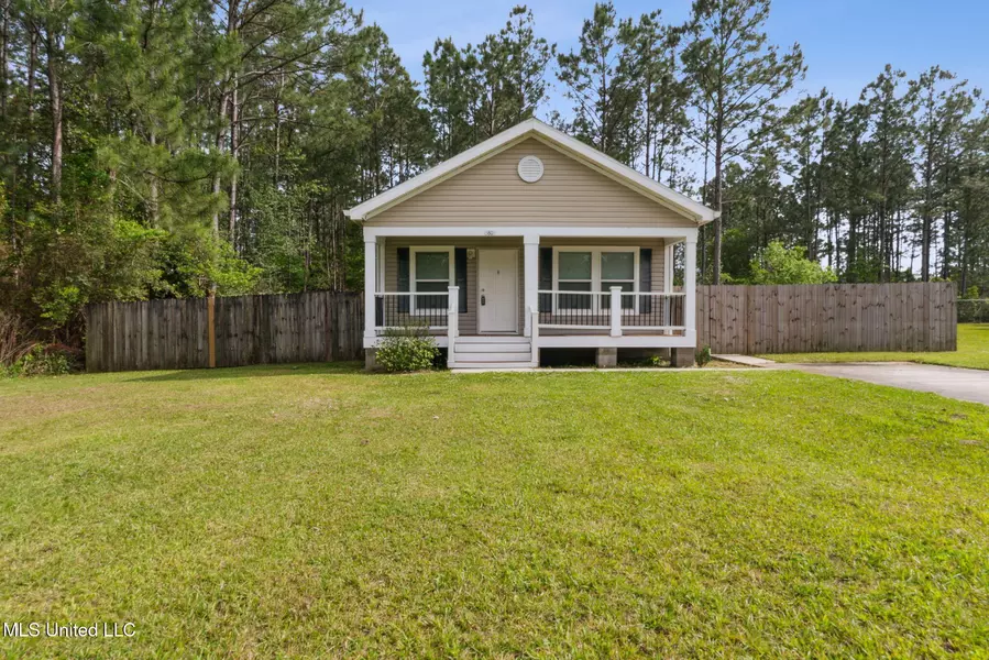 13805 Briarwood Drive, Vancleave, MS 39565