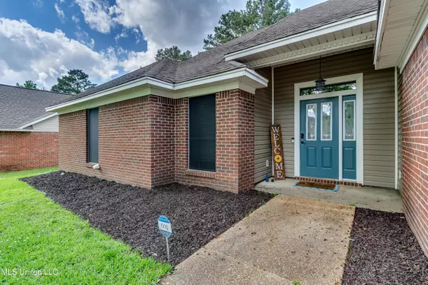 Richland, MS 39218,621 Windward Lane