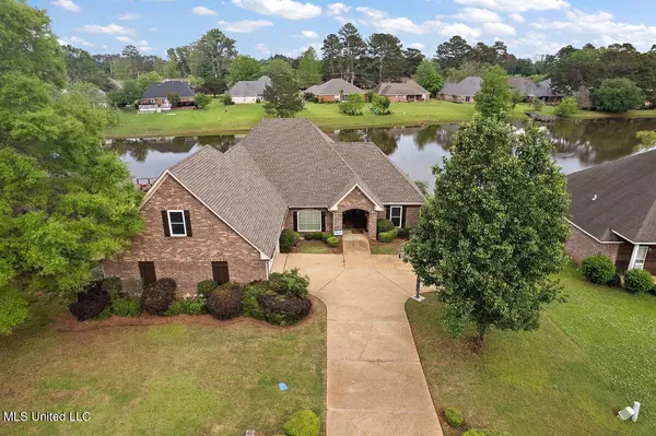 Byram, MS 39272,706 Meadow View Cove