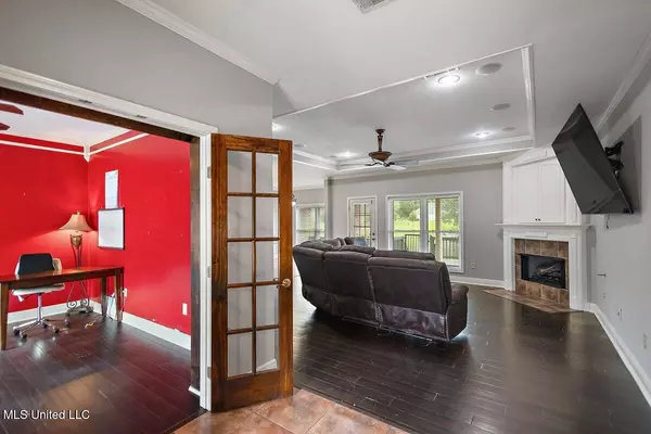 Byram, MS 39272,706 Meadow View Cove