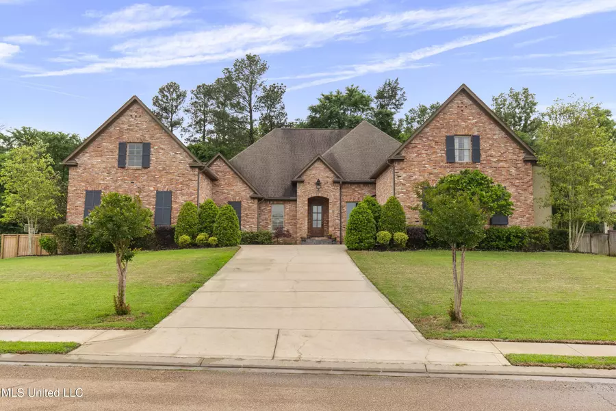 165 Ironwood Plantation Boulevard, Madison, MS 39110