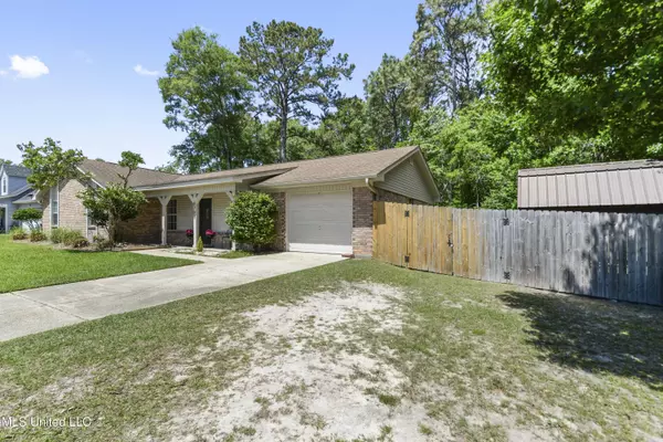 Ocean Springs, MS 39564,9708 Aztec Drive