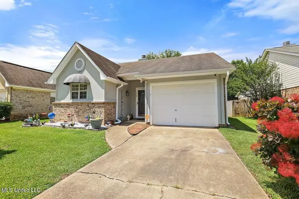 Pearl, MS 39208,109 Shadow Lodge Circle