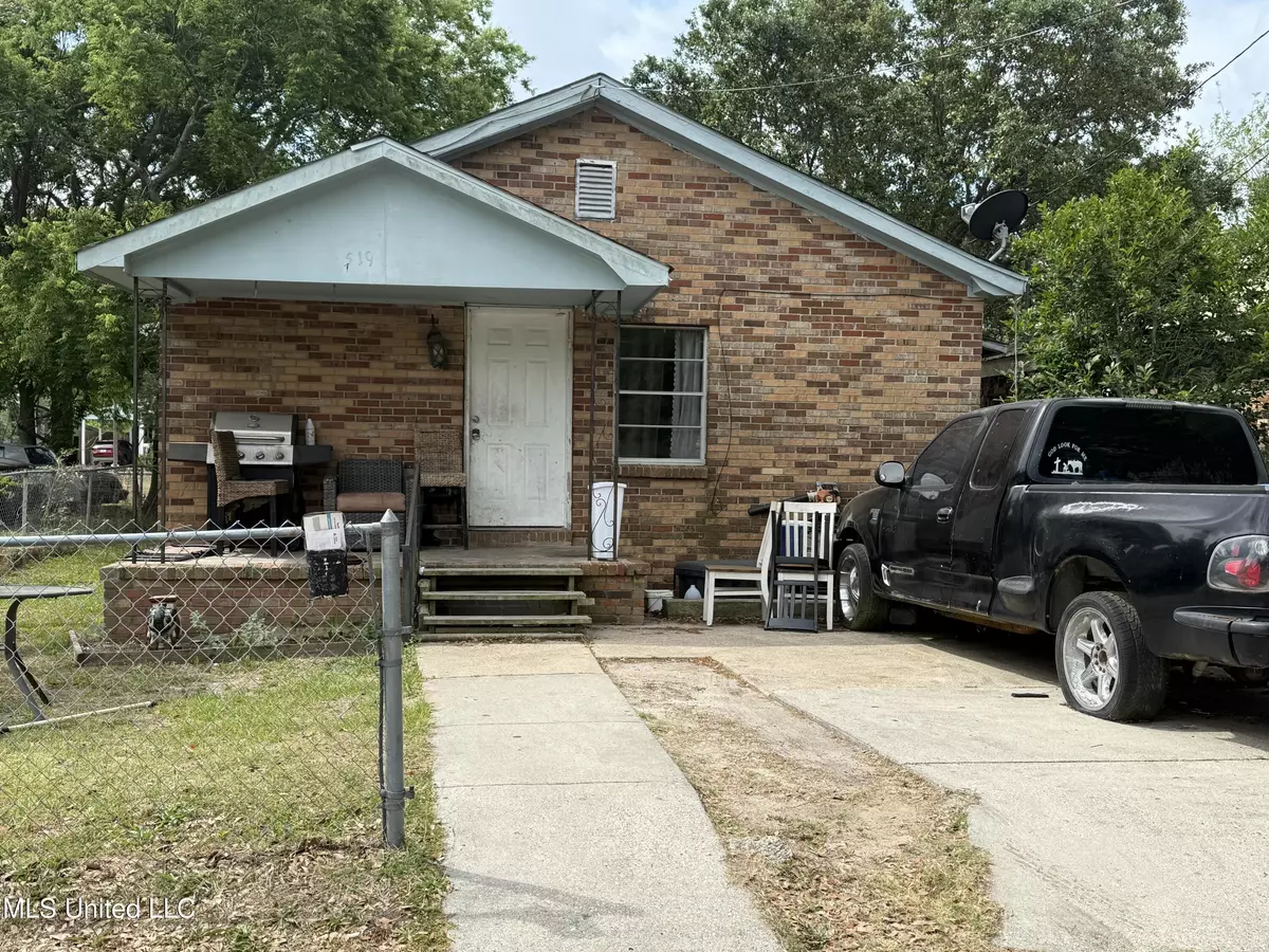 Biloxi, MS 39530,519 Copp Street