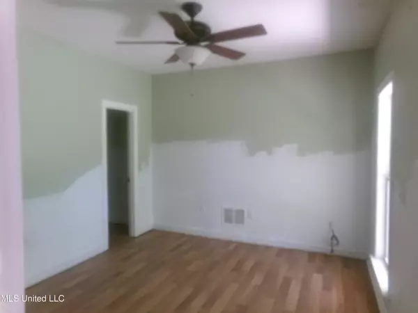 Michigan City, MS 38647,522 Breedlove Road