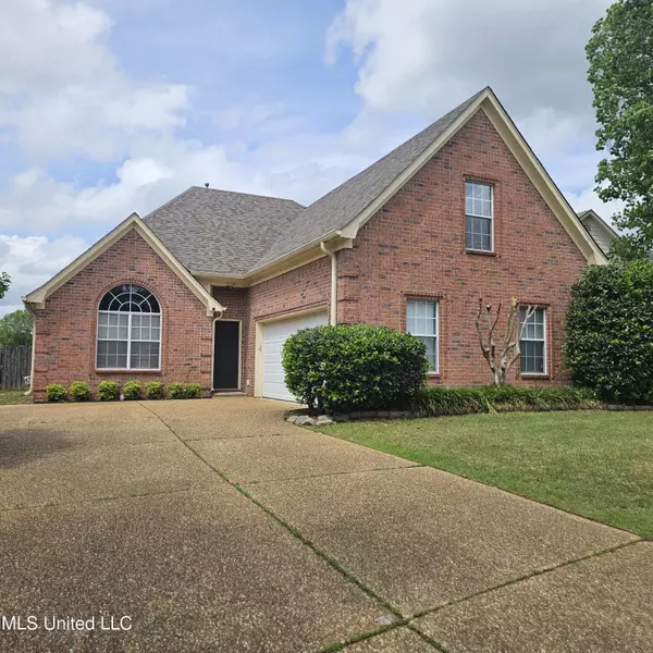 1116 Warwick Place, Southaven, MS 38671