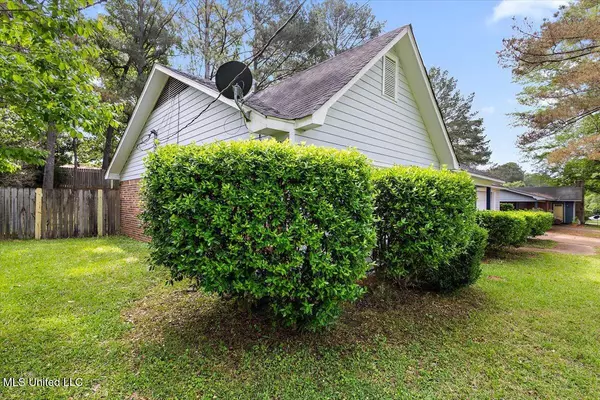 Carthage, MS 39051,244 Massey Circle