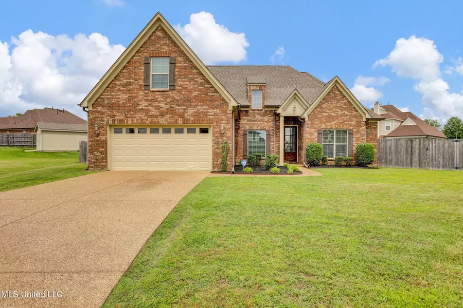 4813 Rosepetal Cove, Southaven, MS 38672