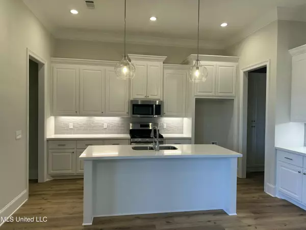 Canton, MS 39046,464 Aurora Circle